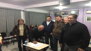 Deputado Estadual Márcio Pauliki faz visita a Câmara Municipal e apresenta Emendas para o Município. Deputado Estadual Márcio Pauliki faz visita a Câmara Municipal e apresenta Emendas para o Município.