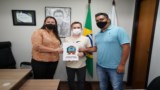 Vereadora Meiriane Mendes Lepka e Vereador Josemar Nascimento realizam encontro com Deputado Estadual Rodrigo Estacho.