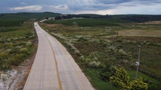 Durabilidade e economia: Paraná está renovando 340 km de rodovias com pistas de concreto Durabilidade e economia: Paraná está renovando 340 km de rodovias com pistas de concreto