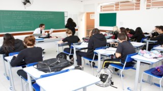 Sancionada lei que permite avanço do programa Mais Escolas Paraná Sancionada lei que permite avanço do programa Mais Escolas Paraná