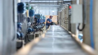 Com avanço de 3,3%, indústria do Paraná tem o terceiro maior crescimento do País em julho Com avanço de 3,3%, indústria do Paraná tem o terceiro maior crescimento do País em julho