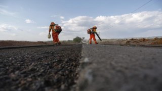 Governo investe R$ 23,2 milhões em projetos para restaurar 260 km de rodovias Governo investe R$ 23,2 milhões em projetos para restaurar 260 km de rodovias